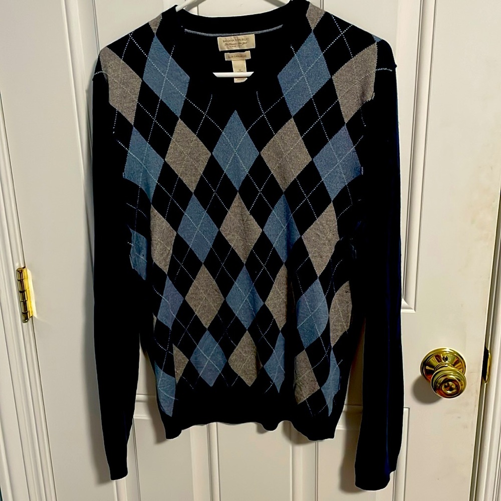Banana Republic argyle silk cashmere v neck sweater